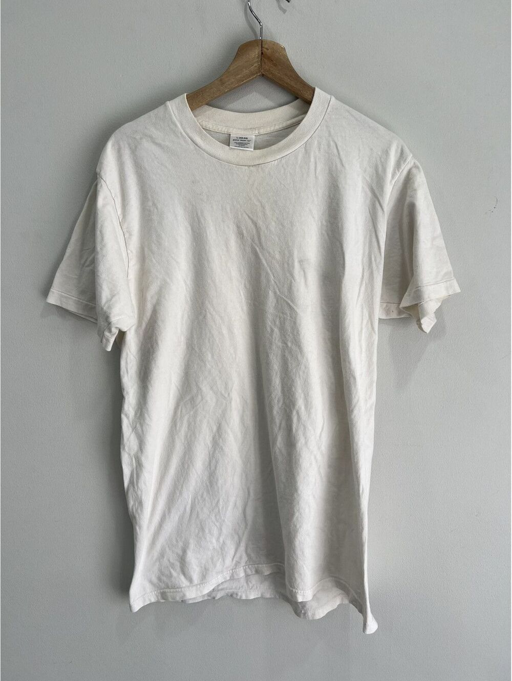 Vintage 90s Blank Tee Shirt single stitched